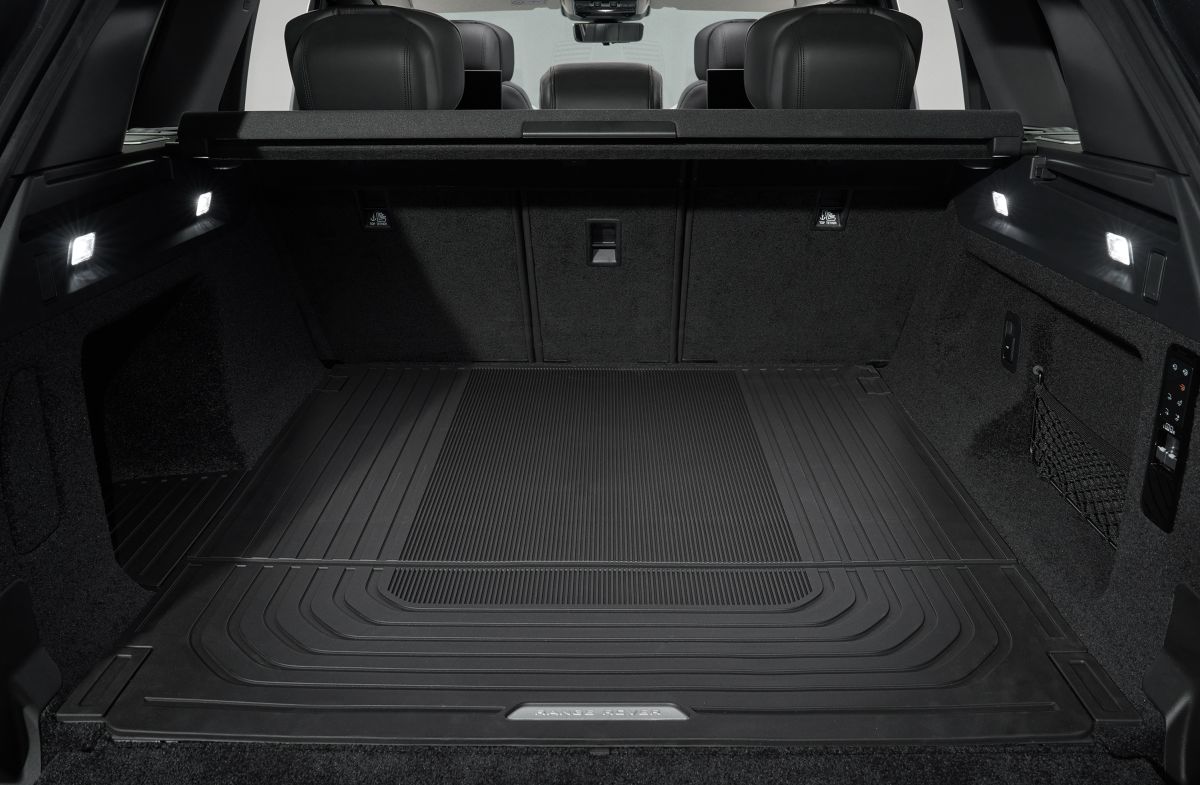 Antimicrobial Loadspace Rubber Mat - SWB & LWB, 5 Seats only