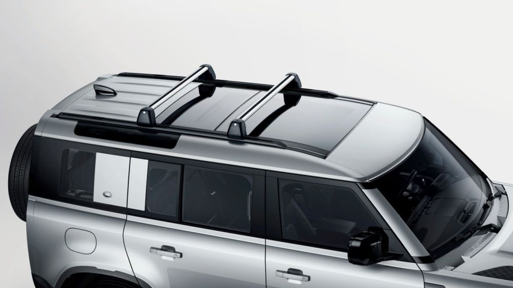 Defender 110 - Black Cross Bars